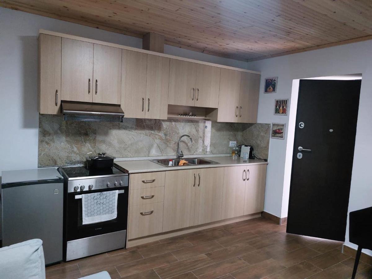 Herta Apartment Berat Exterior photo